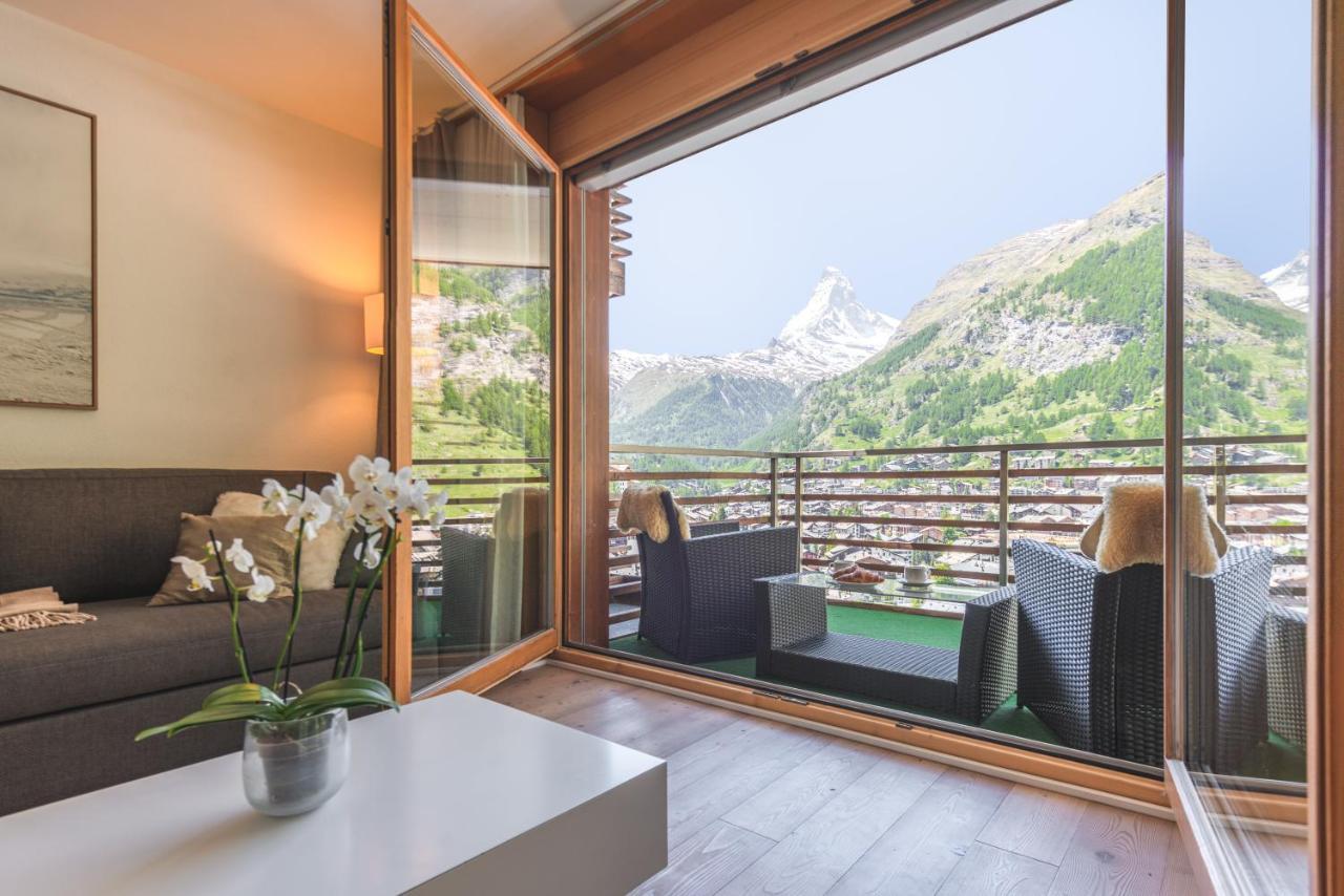 Modern With View Over Apartamento Zermatt